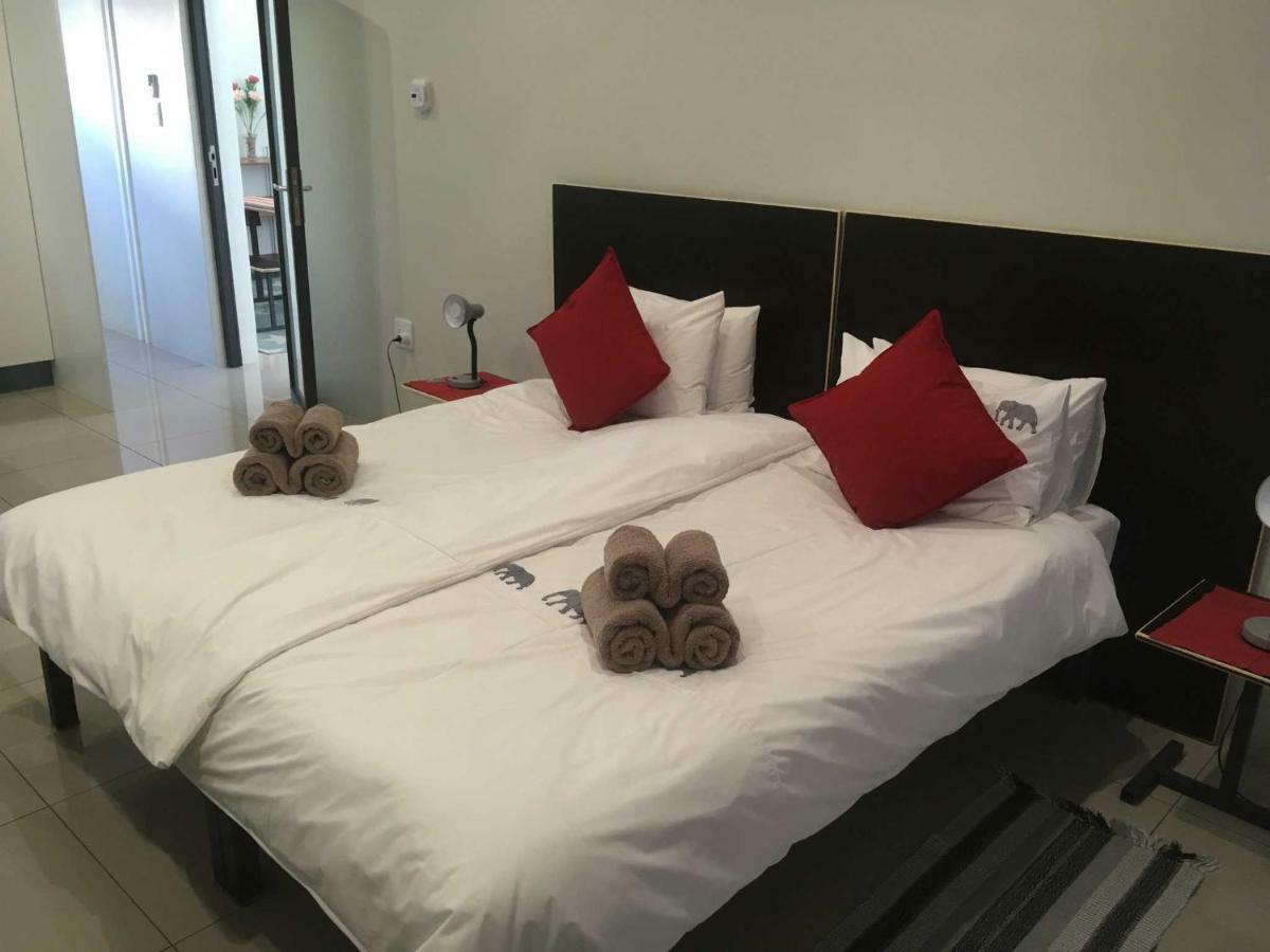 Suiderhof Self-Catering Ξενοδοχείο Βίντχουκ Εξωτερικό φωτογραφία
