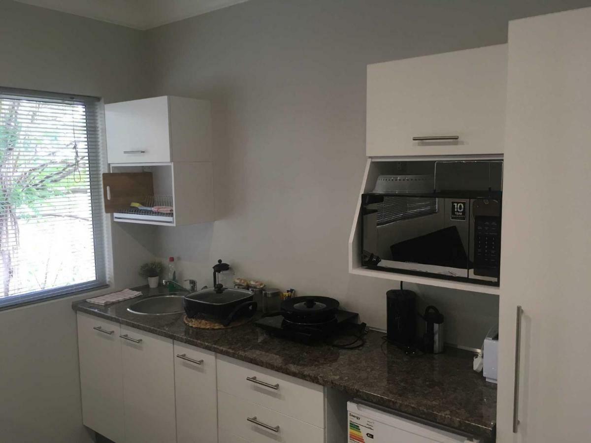 Suiderhof Self-Catering Ξενοδοχείο Βίντχουκ Εξωτερικό φωτογραφία