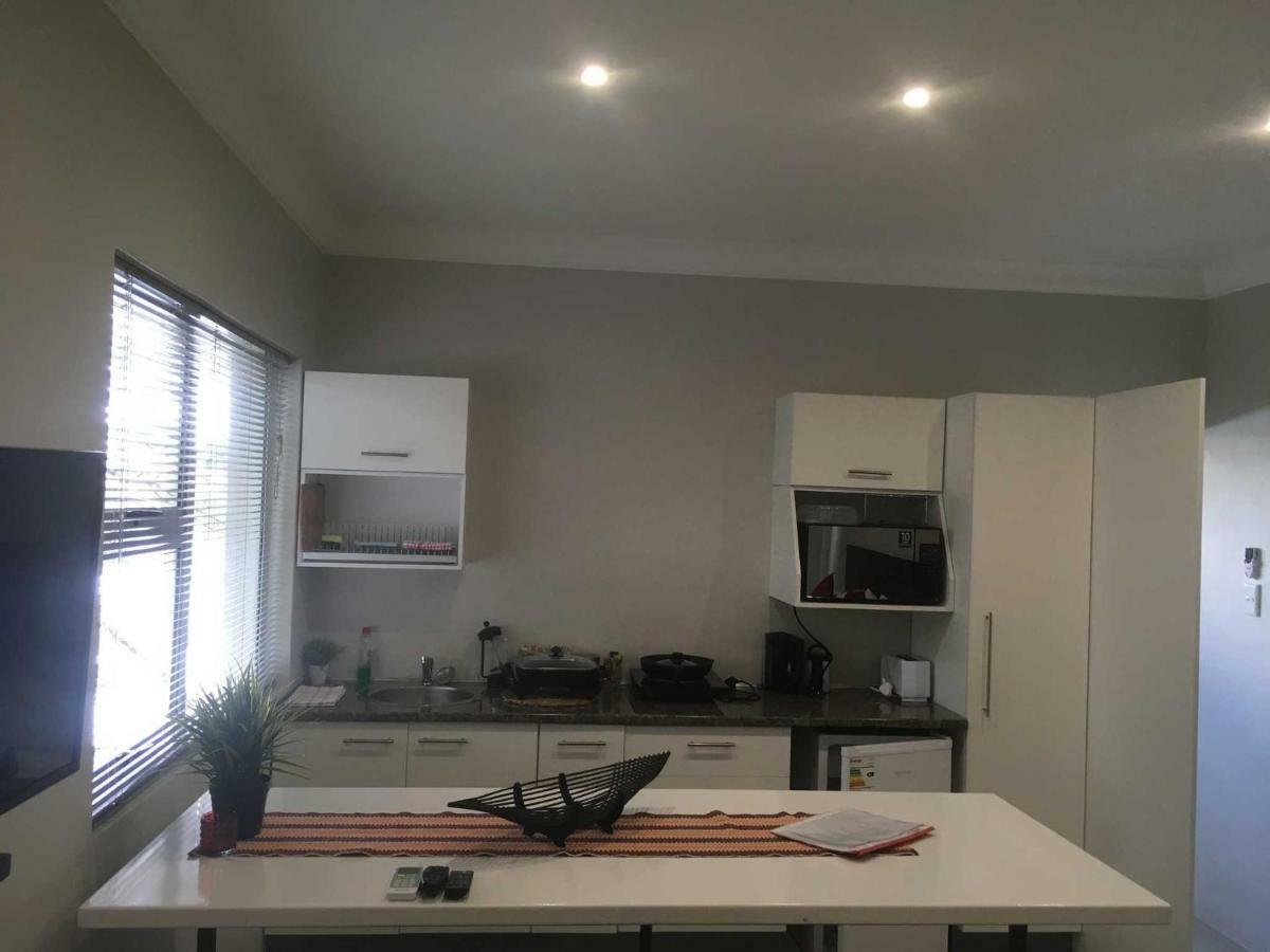 Suiderhof Self-Catering Ξενοδοχείο Βίντχουκ Εξωτερικό φωτογραφία
