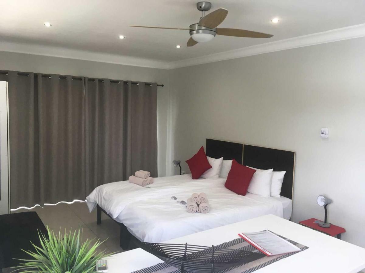 Suiderhof Self-Catering Ξενοδοχείο Βίντχουκ Εξωτερικό φωτογραφία