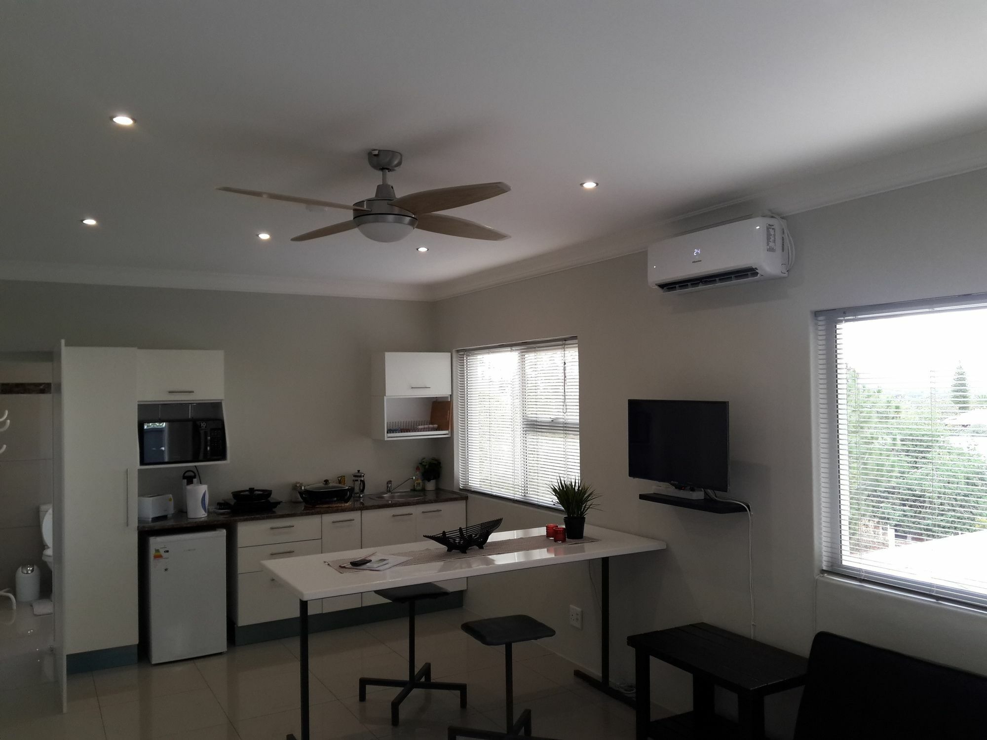 Suiderhof Self-Catering Ξενοδοχείο Βίντχουκ Εξωτερικό φωτογραφία